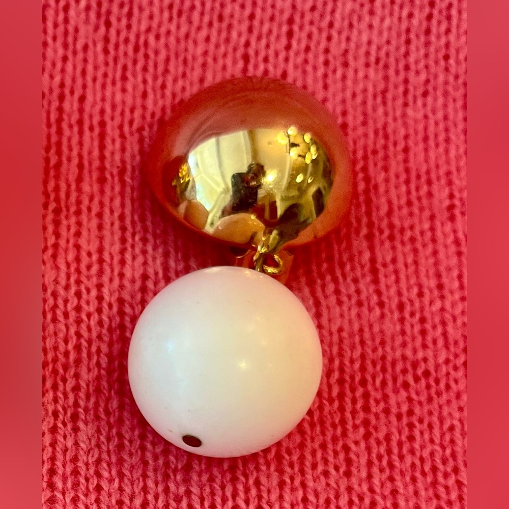 Vintage Gold and White Statement Earrings - Picture 3 of 16